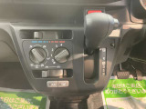 店内では季節で変わるダイハツオリジナルの美味しいスイーツとドリンクでおもてなしいたします。