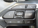 ブルートゥースに接続すれば、スマホに入れている音楽が聞けたり運転中に電話がかかってきてしまった場合もハンドルから電話を取ることができます!