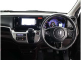 見通しのよいすっきりとした視界で、誰でも運転しやすいです。運転のしやすさは疲れにくさにも繋がりますよ♪