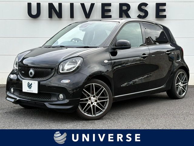 スマートフォーフォー  BRABUS エクスクルーシブ