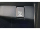 シガーソケットが付いているので、車から電源を取ることが出来ます!
