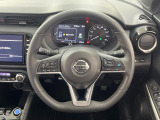 【ステアリングスイッチ】運転中、前方から目線をそらすことなく、オーディオ等の操作が可能な便利機能!安心&快適なドライブを演出してくれます♪