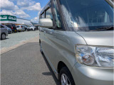 当店では 『低価格の軽自動車』 を中心に販売しています。またトラクターや油圧ショベルの取り扱いにも注力してますので、興味のある方はぜひお電話下さい!
