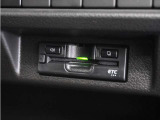 ◆ETC◆有料道路を利用する際にスムースに通過でき、わずらわしい料金支払いから開放されます!今や無いと不便に感じるほど必需品の装備ですね♪