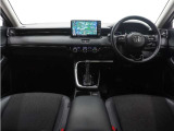 ◆視界広々で非常に運転しやすくロングドライブでも疲れを感じさせないすっきりとまとまったインパネ周りです。