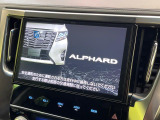 【純正10インチナビ】人気の純正ナビを装備しております。ナビの使いやすさはもちろん、オーディオ機能も充実!キャンプや旅行はもちろん、通勤や買い物など普段のドライブも楽しくなるはず♪