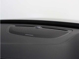 【harman/kardon】世界のオーディオファン垂涎のプレミアムサウンドシステムを搭載。原音に近い音場空間を忠実に再現。乗る人すべてに最良の音響体験を提供します。