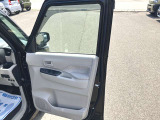【届出(登録)済未使用車とは】自動車の分類では「新車」「中古車」この2種類しかありません。走行距離が100km未満かつ初度登録または初度届出された車両を「届出(登録)済未使用車」と呼んでいます。