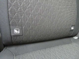 【ISOFIX対応】シートベルトを使わずチャイルドシートとクルマの固定金具を連結するだけでカンタン♪ガッチリ固定☆