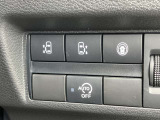 両側スライドドアはオート機能付き。運転席からも開閉可能です。