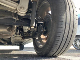 お車を安心してお乗りいただく為には、足回りの定期点検が欠かせません。サービスサポート(有償保証)では無料点検もご提供しており、安心のカーライフをお過ごしいただけるサポート体制が整っています。