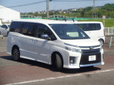 ヴォクシー 2.0 ZS 