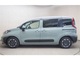 安心の納車前整備を実施します。その際にエンジンオイル、オイルエレメント、ワイパーゴムを交換いたします。