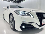 フォグランプ装着車です。暗い夜道の車両前方を明るく照らします