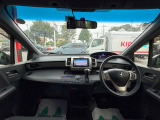 インパネ周りのお写真です。 視界が広く運転もしやすくなっております♪