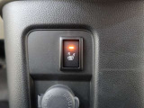 運転席にはシートヒーターが装備されておりますので、四季を通じて快適にお過ごしいただけます♪