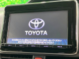 【純正9インチナビ】インテリアに溶け込むスタイリッシュな「専用設計」メーカーナビを装備♪視認性や操作性など基本性能にも優れ、より上質なカーライフをお楽しみいただけます。