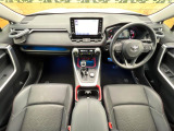 RAV4 2.0 アドベンチャー オフロードパッケージ 4WD 