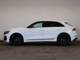 Audi Q8 55 TFSI quattro S line /Audi rings & ブラックスタイリング/アルミホイール 10Yスポークデザイン ブラックメタリック 10Jx22 /