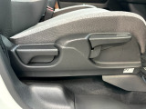 運転席のポジション変更可能!ご自身の運転しやすいポジションでの運転が可能です!