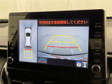 バックモニター付なので後退時に後方が見えるので安心。 車は構造上、死角がたくさんなので万が一を考えると必須ですね。 あくまで補助の為の装備、バックは目視で確認する事が重要ですよ。