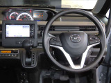 ぜひステアリングを握ってみてください!今すぐにでも走り出したくなるお車です!