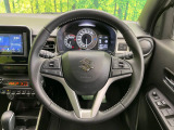 【純正革巻きステアリング】上質な革を使用することで、手にしっかり馴染みとても運転しやすいハンドルです♪