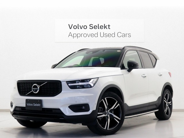 XC40 B4 AWD Rデザイン 4WD
