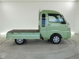【ご連絡下さい】ディーラーならではの全国対応トヨタ中古車保証で購入後も安心♪質問メール・電話大歓迎です。まずはお気軽にご連絡ください。