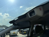 【アイサイトコアテクノロジー】衝突被害軽減ブレーキはもちろん、『渋滞時ハンズオフアシスト』や『渋滞時発進アシスト』『カーブ前速度制御』等、従来よりも幅広いシーンで安全走行をサポートしてくれます。