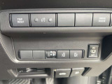 両側オートスライドドアです☆オートスライドなので荷物を持ったままでもスイッチ一つでドアの開閉ができますので非常に使い勝手の良い便利な機能です!