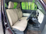 運転席シート廻りは使用感も少なく、良好な状態となっています。丁寧に使われていたことがよくわかりますね。