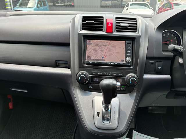 ホンダ CR-V 2.4 ZX 4WD の中古車詳細 (111,000km, プレミアムホワイト