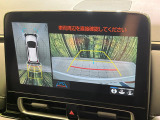 【パノラミックビューモニター】専用のカメラにより、上から見下ろしたような視点で360度クルマの周囲を確認することができます☆死角部分も確認しやすく、狭い場所での切り返しや駐車もスムーズに行えます。