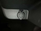 シガーソケット用の充電器が使用可能です!