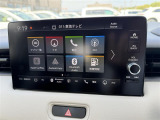 ホンダ純正ナビです。リバース時には後方も映ります