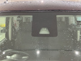 衝突被害軽減ブレーキは、不注意が原因で歩行者や車との衝突のおそれが生じた場合に、衝突回避または被害の軽減を支援します。 ついていて安心の機能ですね!
