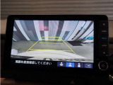 【バックカメラ】後退時も安心。リバース連動で画面が切り替わるのでとっても便利。
