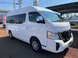 ご納車時には再度洗車・室内清掃を行い展示中についてしまった汚れも落として気持ち良くお乗りいただける状態にして納めさせていただきます!