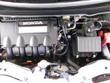 自慢のエンジンはパワードbyHONDAです。精度とバランスにこだわって、低回転からスムースなパワーを発揮します。