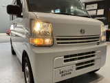 純正ハロゲンライトです☆先行車または対向車や周囲の明るさに応じ、ハイビーム(上向き)とロービーム(下向き)が切り替わるハイビームアシスト付きです♪