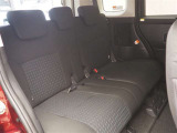 ゆとりある広々とした車内空間は、ドライブを始め買い物やレジャーなど、幅広く活躍します。一人でもみんなとでもお出かけを楽しみましょう!