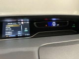メーター内のディスプレイには運転をサポートするさまざまな情報を表示