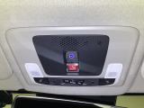 Honda CONNECTサービス対応車です。Honda CONNECT用緊急通報ボタン/トラブルサポートボタンが付いています。