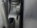 トランスファーのHI-LO切替レバーになります。