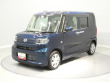 【見切りの良いボディ】ボンネットの感覚がつかみやすく、細い路地や駐車場でも取り回しが良いのが特徴です。運転に不慣れな方でも安心感を持って日々の移動ができます。