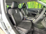 もちろん車内はキレイです♪よりクリーンな状態をキープしたいお客様には『ナノゾーンコート』がおすすめ!新型コロナウイルス対策や、除菌・消臭に効果を発揮し多くの方にご好評いただいております。