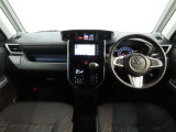 見通しのよいすっきりとした視界で、誰でも運転しやすいです。運転のしやすさは疲れにくさにも繋がりますよ♪
