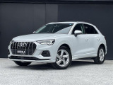 アウディ Q3