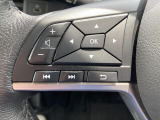 【ステアリングスイッチ】運転中、前方から目線をそらすことなく、オーディオ等の操作が可能な便利機能!安心&快適なドライブを演出してくれます♪